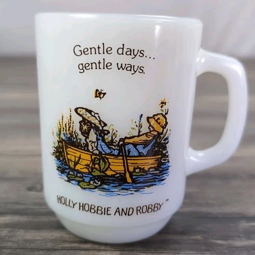 Vintage Federal Milk Glass Holly Hobbie and Robby Coffee Mug 4"