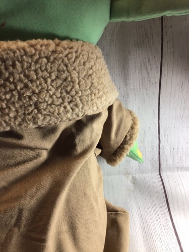 GROGU BABY YODA EL NIÑO DEL MANDALORIANO PELUCHE GRANDE STAR WARS 21" ALTO - Imagen 17 de 24