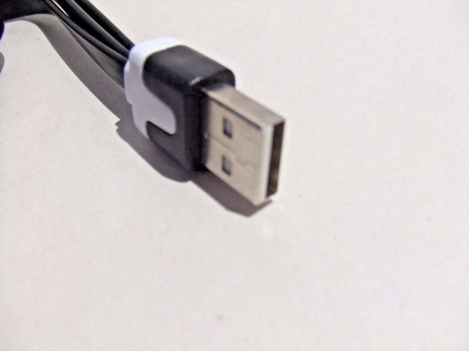 NUEVO Cargador de batería para teléfono PowerNow Banco de energía Espejo iluminado Compacto 3.000 mAh Foto 4 de 4