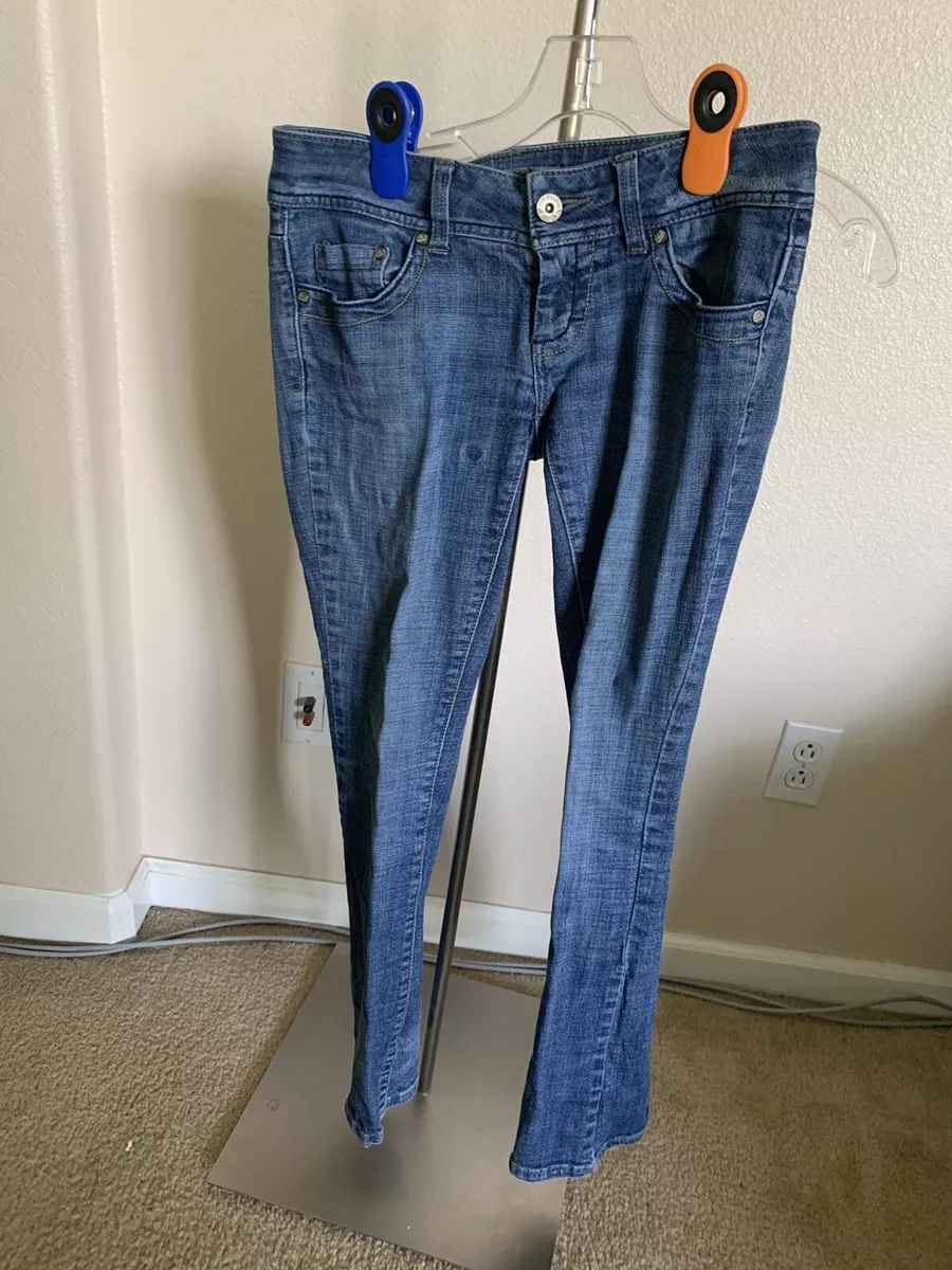 Refuge Women's Jeans Size 3S Inseam 28 Inches (Minor Defect)