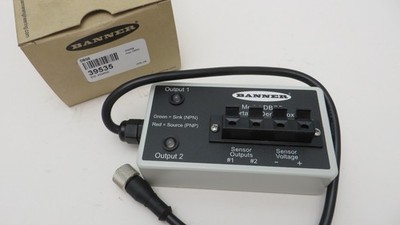 BANNER DBQ5 Powers dc Self-Contained Sensor Bi-Color LEDs Indicate Sensor