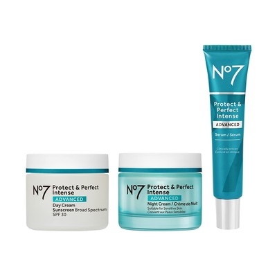 No7 Protect & Perfect Anti Aging Skincare Set - Includes SPF 30 Daytime Face... 