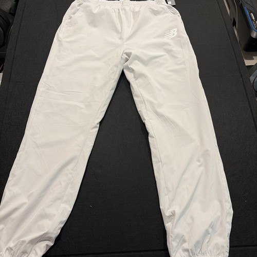 NWT New Balance Mens Mesh Lined Track Pants Light Grey Joggers Large Gym Running
