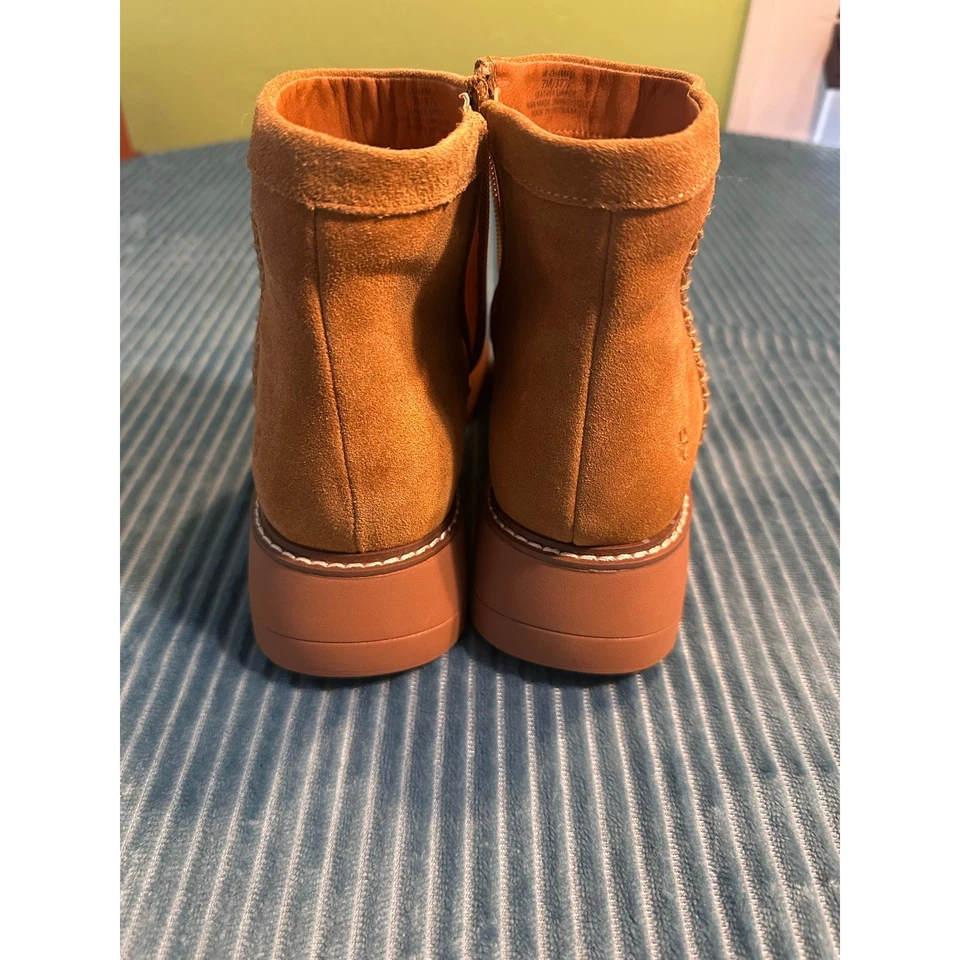 Botas de cuero Lucky Brand talla 7 - ¡Nunca usadas! Foto 4 de 4