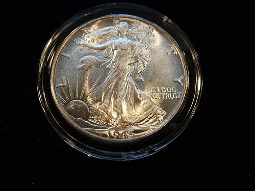 1945 WALKING LIBERTY HALF DOLLAR BU