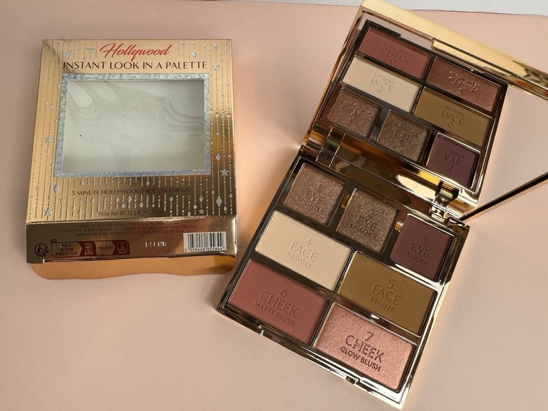 Charlotte Tilbury SOLD OUT Instant Look In A Palette