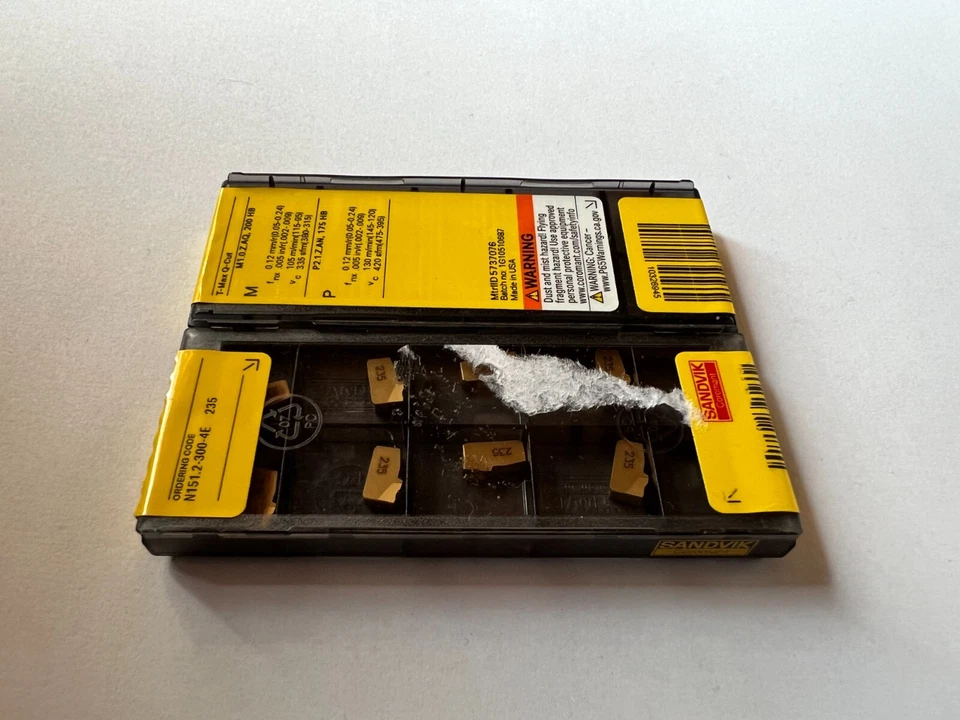 10x SANDVIK Wendeplatten N151.2-300-4E 235