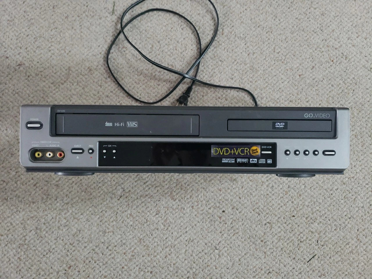Go Video DVD/VCR Combo Player Model DV1030 With Remote For Parts/Repair Only