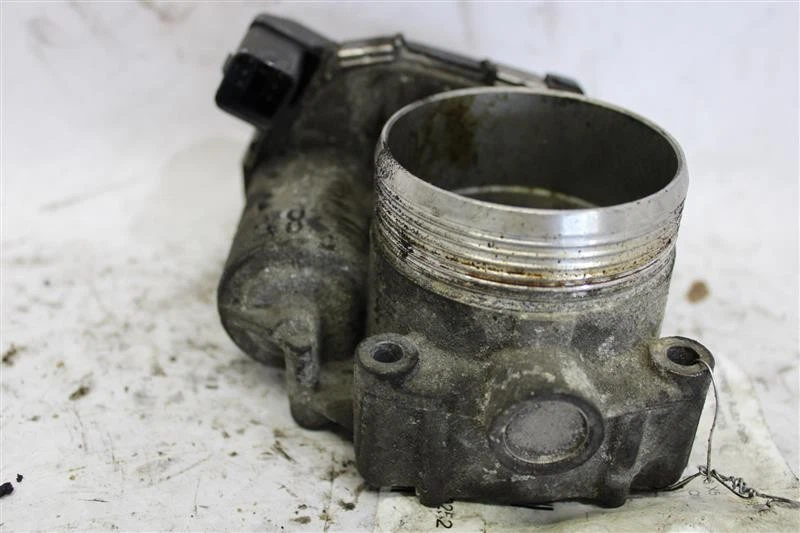 CUERPO ACELERADOR 550i 550i GT 650i 750 HÍBRIDO 750i 750il activo 7 08-15 1134874 Foto 3 de 4