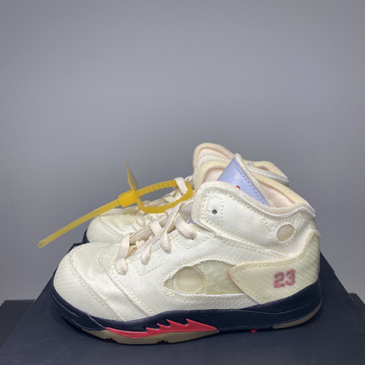 NEW RARE Nike Air Jordan 5 Retro Off White Sail TD CV4828 NEW RARE Nike Air Jordan 5 Retro Off White Sail TD CV4828