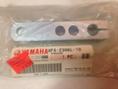 YAMAHA OEM STABILIZER ARM / LINK  Apex Vector Mountain Max  8FA-2386L-10