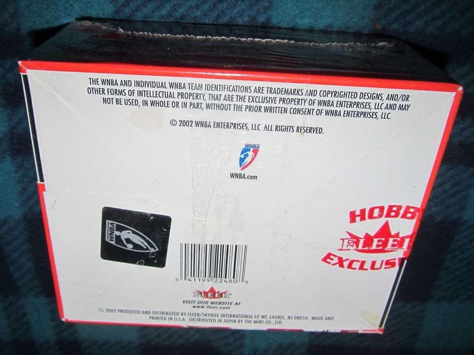 🏀 2002 Fleer Ultra WNBA Basketball Hobby Exclusive Factory Sealed Box 🔥 - Image 2 of 4