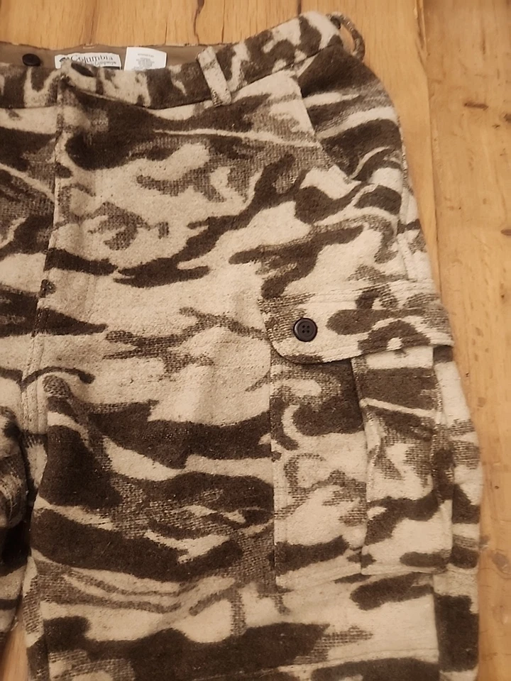 Columbia Cargo Pants Mens 42 (42x34) Gallatin Heavy Wool Blend Snow Winter Camo  - Image 3 of 4