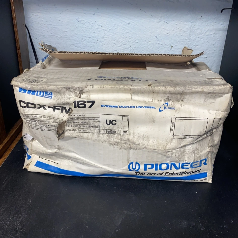 RARE NOS Pioneer CDX-FM67 UC FM 67 6 Disc Multi-CD Universal Car Player - Image 4 of 4