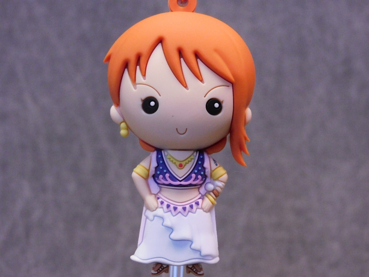 One Piece NEW * Nami Clip * Blind Bag Series 7 Key Chain Monogram