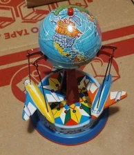 Universal Plane Wind-up Tin Toy Flight Around The World No Box