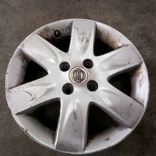 2 cerchi in lega 15 Nissan Micra 175 60 15 Senza Gomme