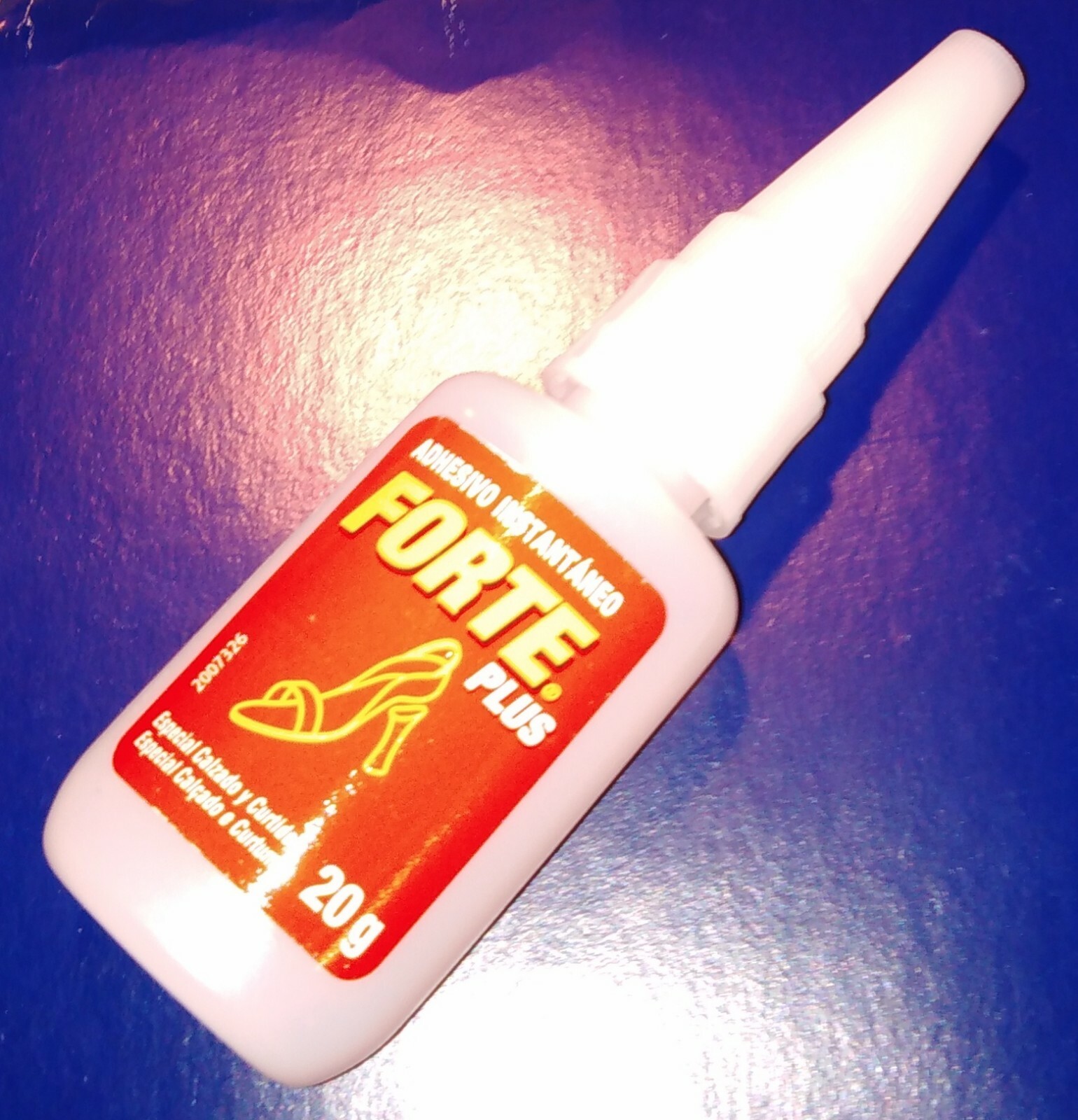 CIANOCRILATO FORTE PLUS 20grs.