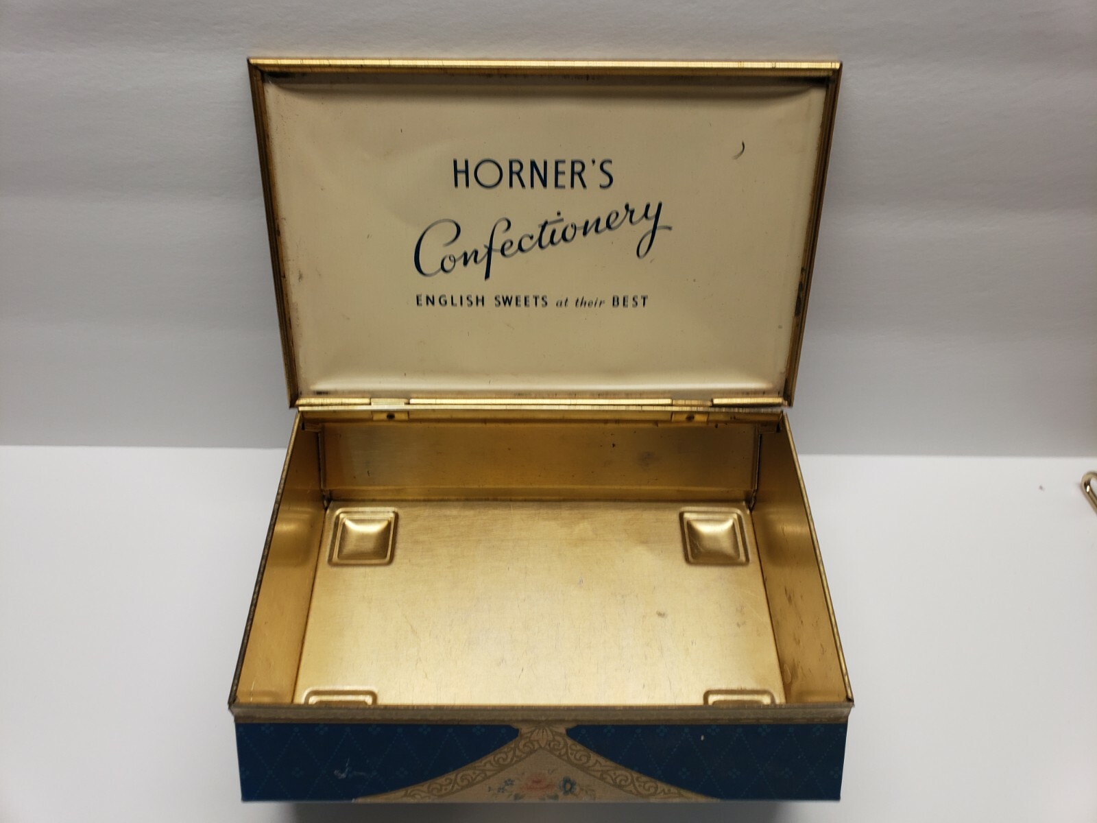 Vintage Horner's Confectionery Tin Courting Scene Great Condition Blue ...