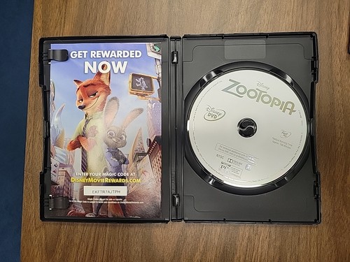 Big Hero 6 /Zootopia Reg. DVD (Big HERO 6 Blu-ray/DVD) Disney 2 Disc Konvolut - Bild 5 von 5