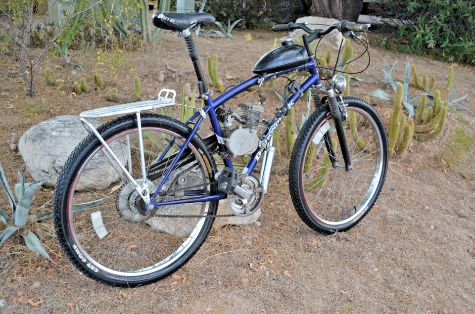 Diamondback 49cc Lightweight Motorized bicycle - gasoline powered - Image 2 of 4