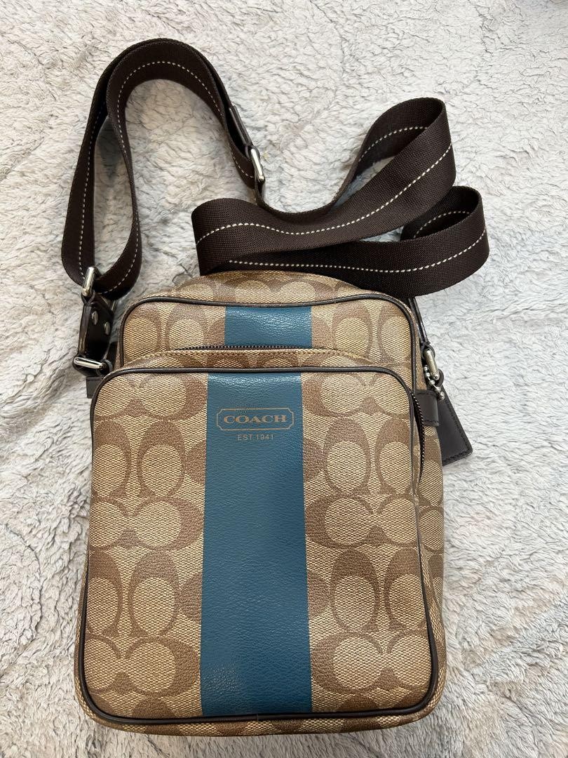 COACH Beige and Blue Leather Shoulder Bag with Gold Accents