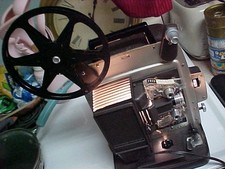 BELL  HOWELL SUPER 8 AUTOLOAD MOVIE PROJECTOR MODEL 346 W/ CASE  BOOKLET  