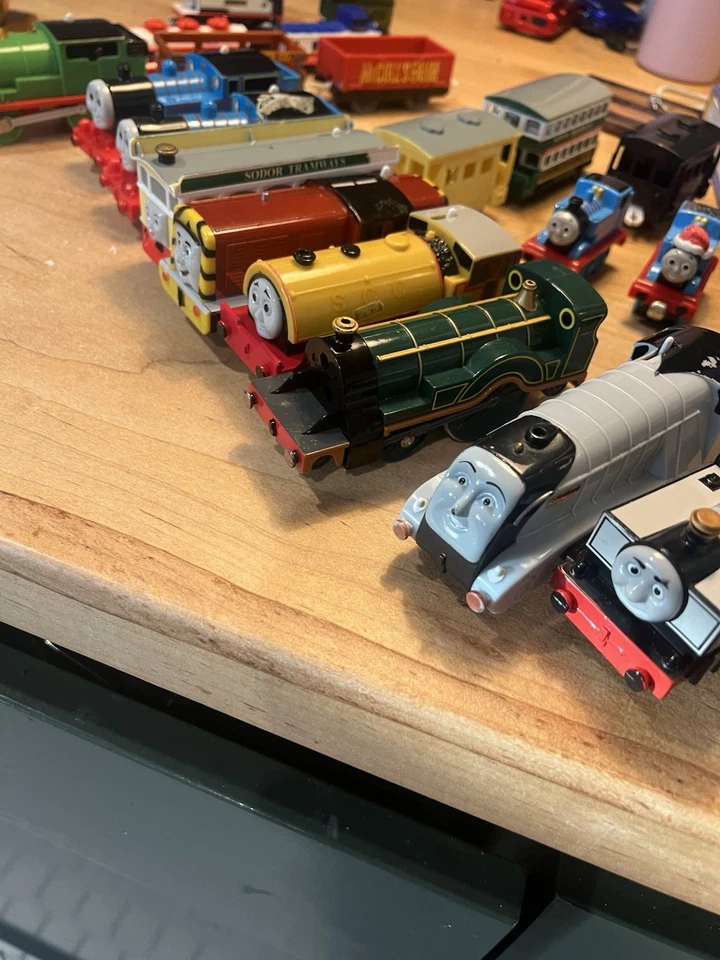 Thomas Train Friends Lot Tender Push Along Diecast Metal Wooden Track 2006 2008 - Image 2 of 4