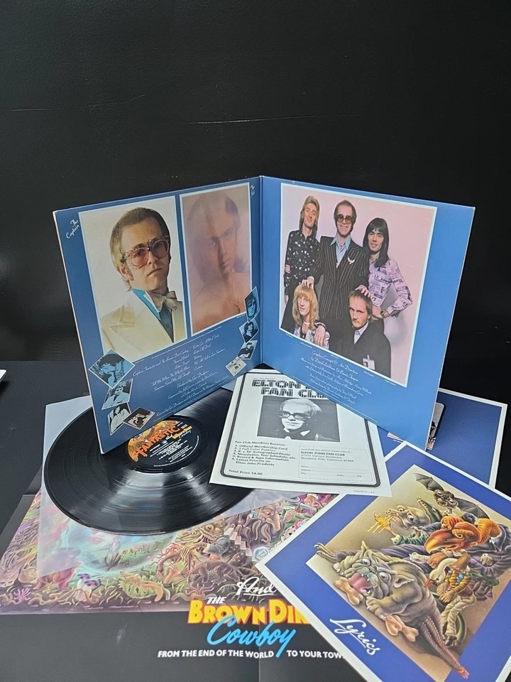 Elton John Captain Fantastic Lp Vinyl 1975 1st Press W/ALL INSERTS/POSTER NM- - Image 4 of 4