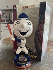 Swinging MR. MET New York Mets Mascot MLB BIGhead Bobblehead NIB!