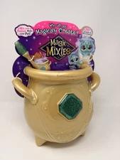 Magic Mixies - Magical Real Misting Gold Cauldron with 8 Inch Plush