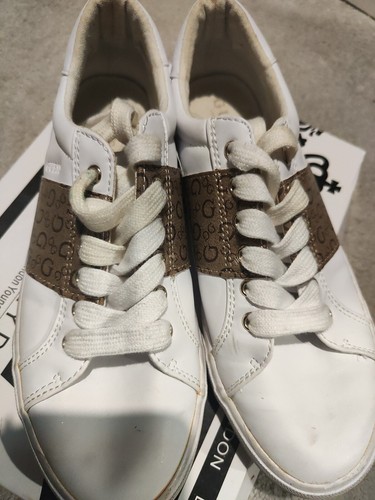 GUESS Women's Loven Casual Lace up Sneakers White 8.5M (US) 6 Uk - Picture 2 of 10