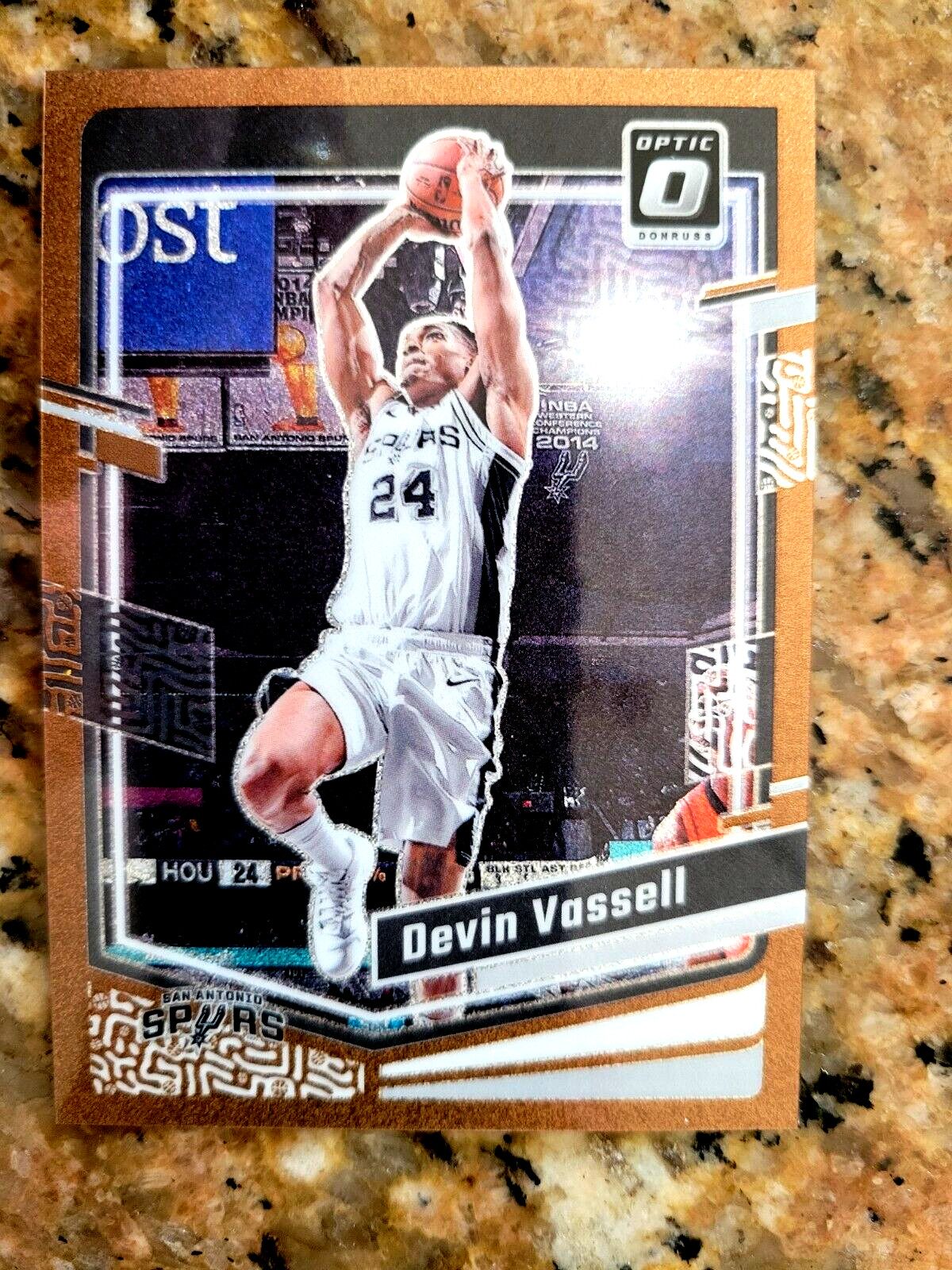 2023-24 Donruss Optic Devin Vassell #184 Copper Glitter Prizm /99