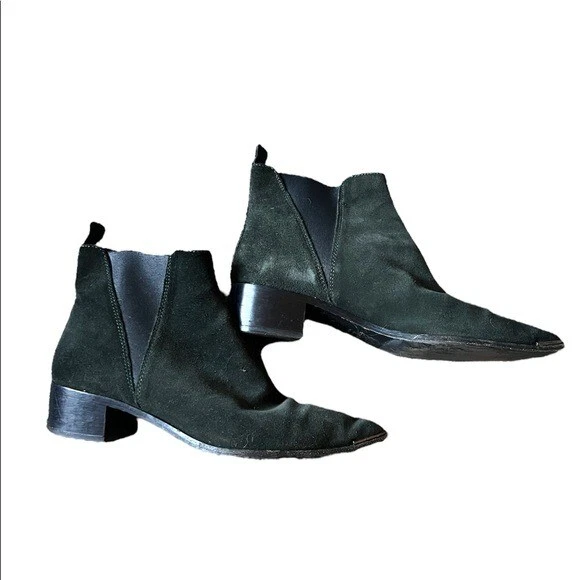 Chelsea boots shop acne studio