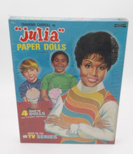 Diahann Carroll Julia TV Series Paper Dolls 4 Standup Dolls 49 Costume Pieces