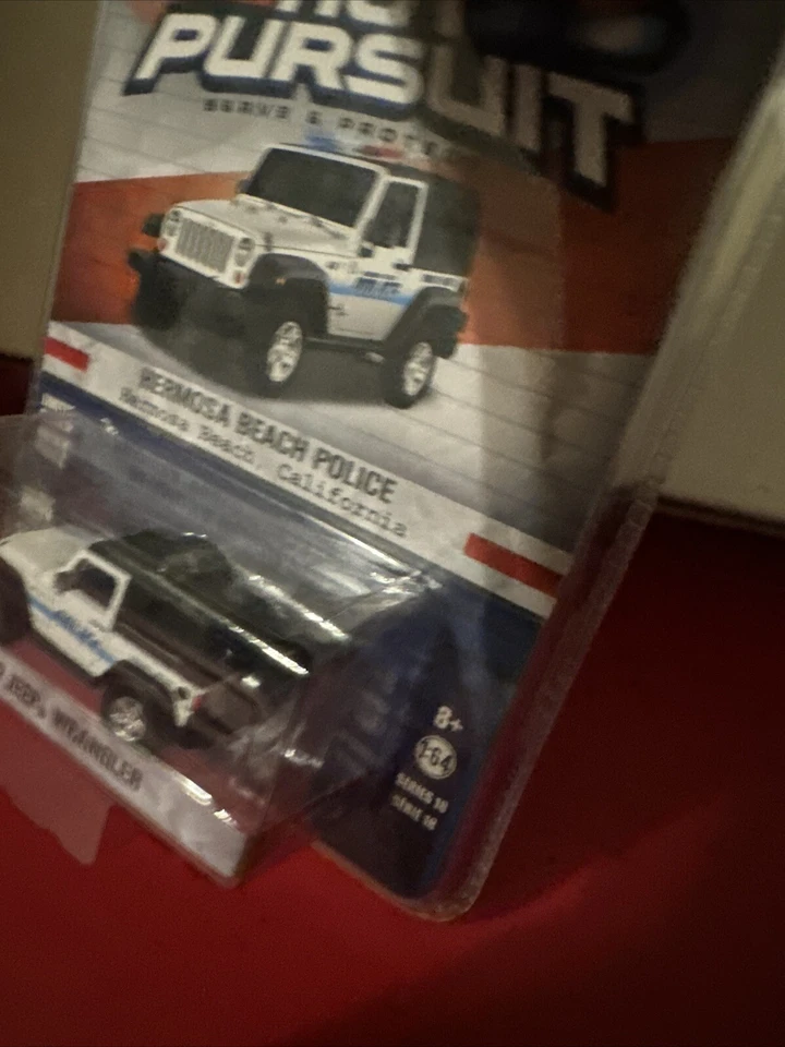 Greenlight Hot Pursuit Hermosa Beach CA Police 2007 Jeep Wrangler - Image 4 of 4