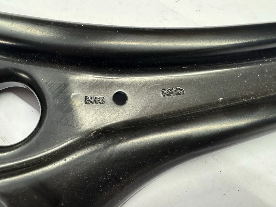 Genuine Ford Fiesta 2017- Front Right Lower Track Control Arm 2112616 - Image 3 of 4