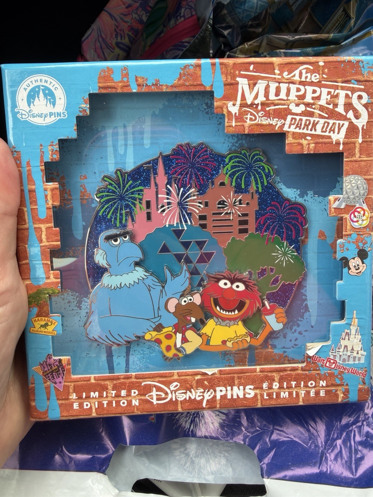Muppets Disney Park Day Jumbo Pin Walt Disney World In Hand Limited Edition Pin