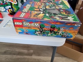 LEGO Enchanted Island 6278 Islanders Pirates Vintage Set w/ Box, See Description