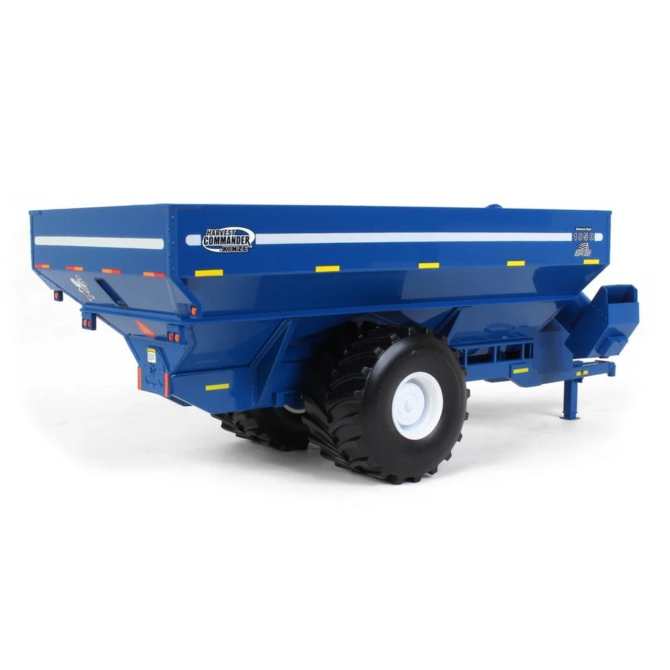 Spec Cast 1/32 Kinze 1050 Harvest Commander Grain Cart Flotation Tires KZE-1338 - Image 3 of 4