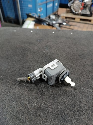 Stellmotor LWR Leuchtweitenregulierung Opel Astra G Scheinwerfer 90590665
