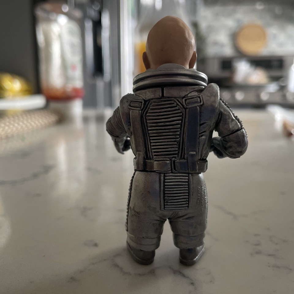 AUSTIN POWERS Mini Me Spacesuit Action Figure MacFarlane Toys 1999