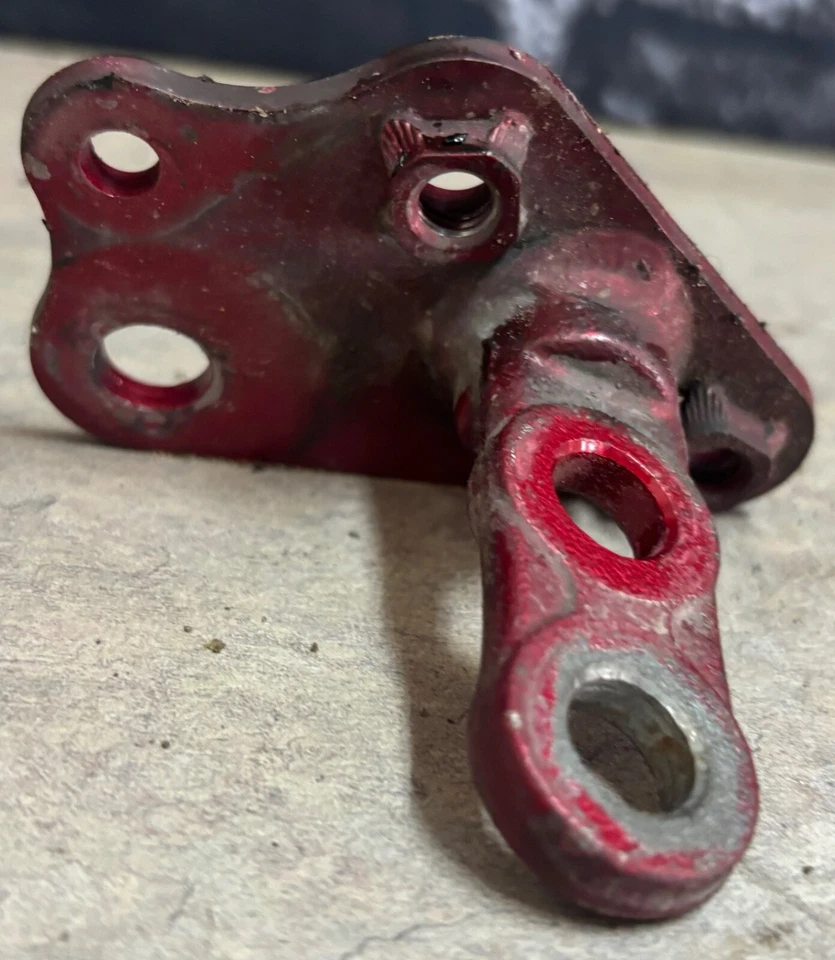 2001 铃木 GSF1200 GSF 1200 强盗发动机电机安装支架支撑支架 Z4 — 第 3/3 张图片