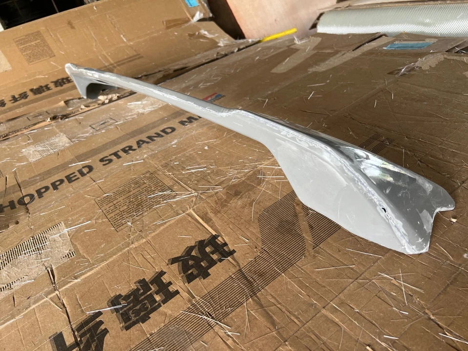 Alerón MDLISTA para Daihatsu Thor Tank Roomy Subaru Justy 06-20' GT G M900 SA RS Foto 3 de 4