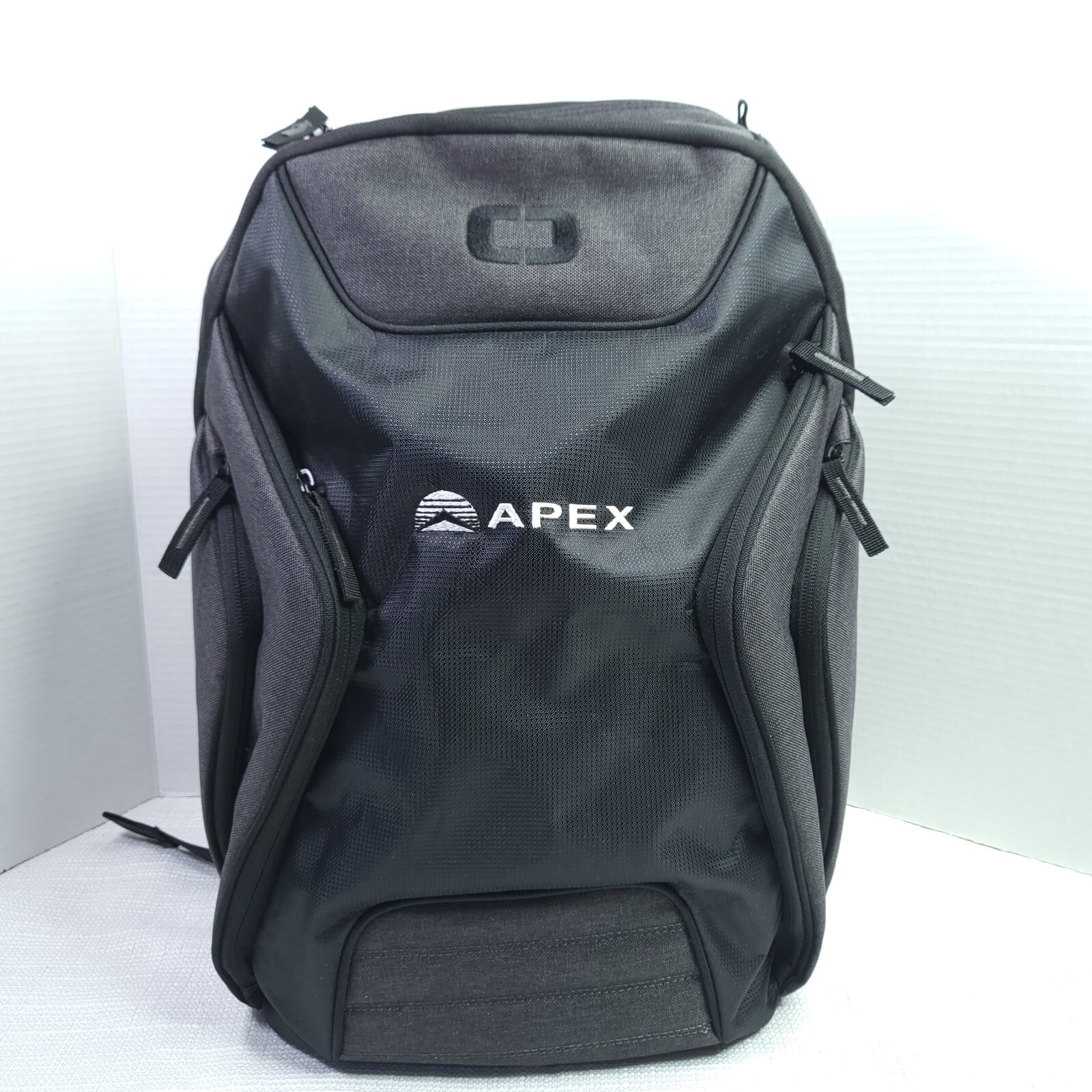 Ogio Hatch Backpack Excellent Condition Large Lap… - image 1