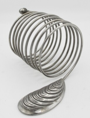 #ad Unusual Coiled Metal Mail Letterholder Attached Shell Paperweight Acorn Finial $11.99