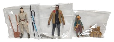Star Wars The Force Awakens Takodana Encounter Rey Finn Maz Kanata Lightsabers 