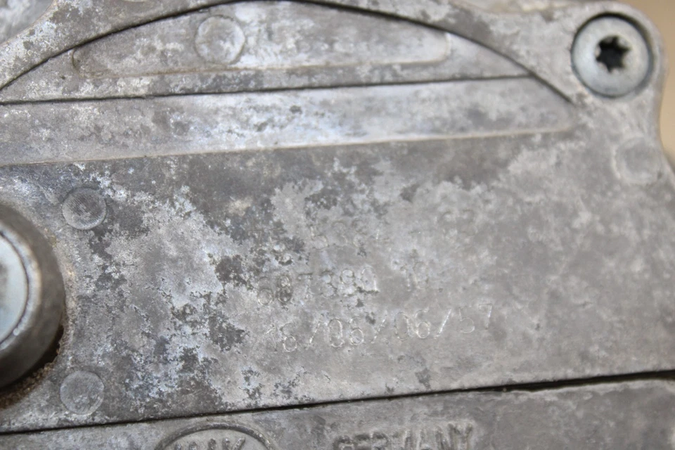 BMW E60 E53 E70 E65 E66 745I 745LI 750I 750LI 760LI 4.4 ENGINE VACUUM PUMP OEM.. - Image 4 of 4