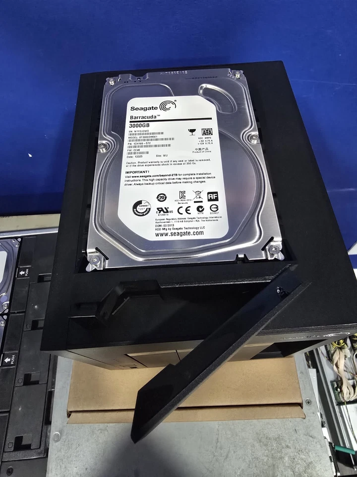 12TB Seagate NAS 4 Bay SRPD40, NEW OPEN BOX FOR TESTING, NEW DRIVES. - Image 4 of 4