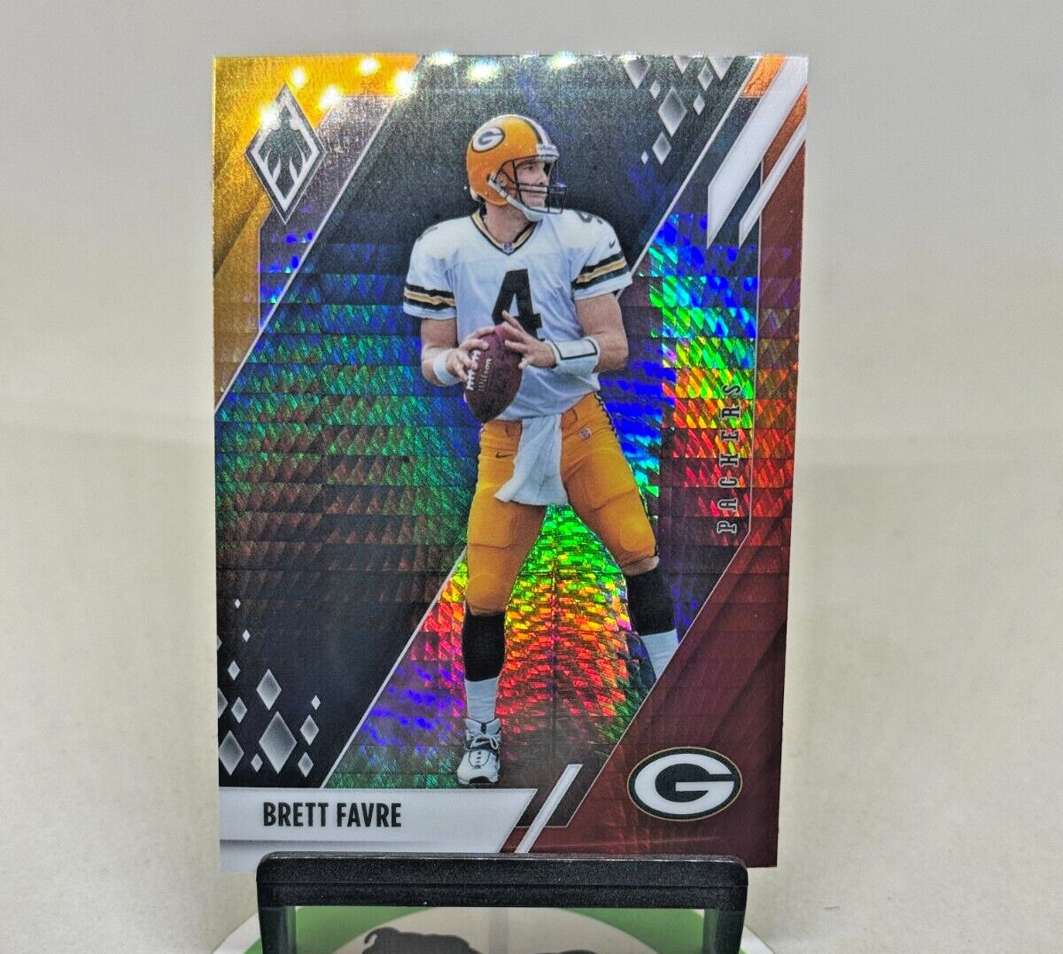 2021 Panini Phoenix Fire Burst Parallel 43 Brett Favre Green Bay Packers